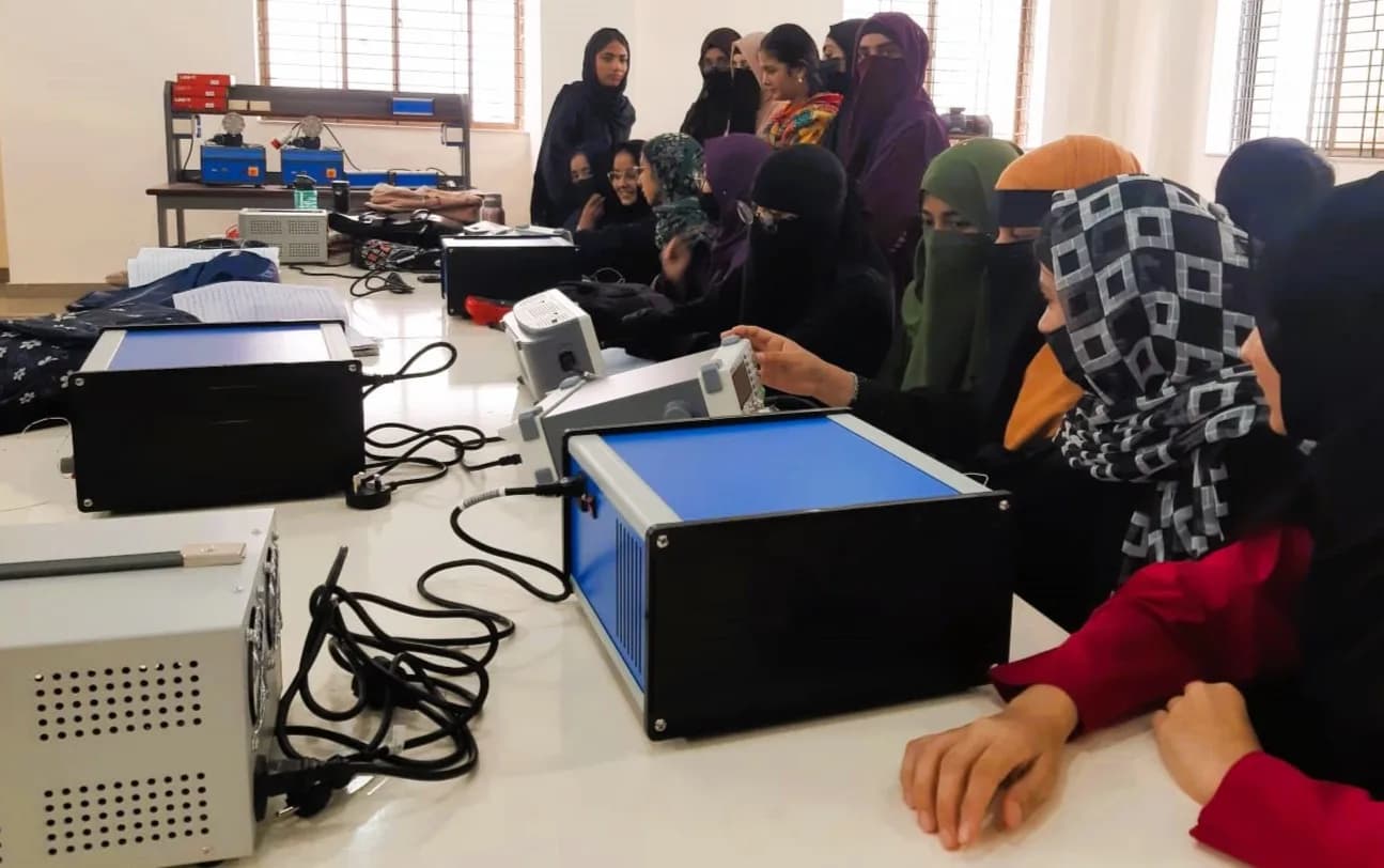 Circuit Analysis Lab