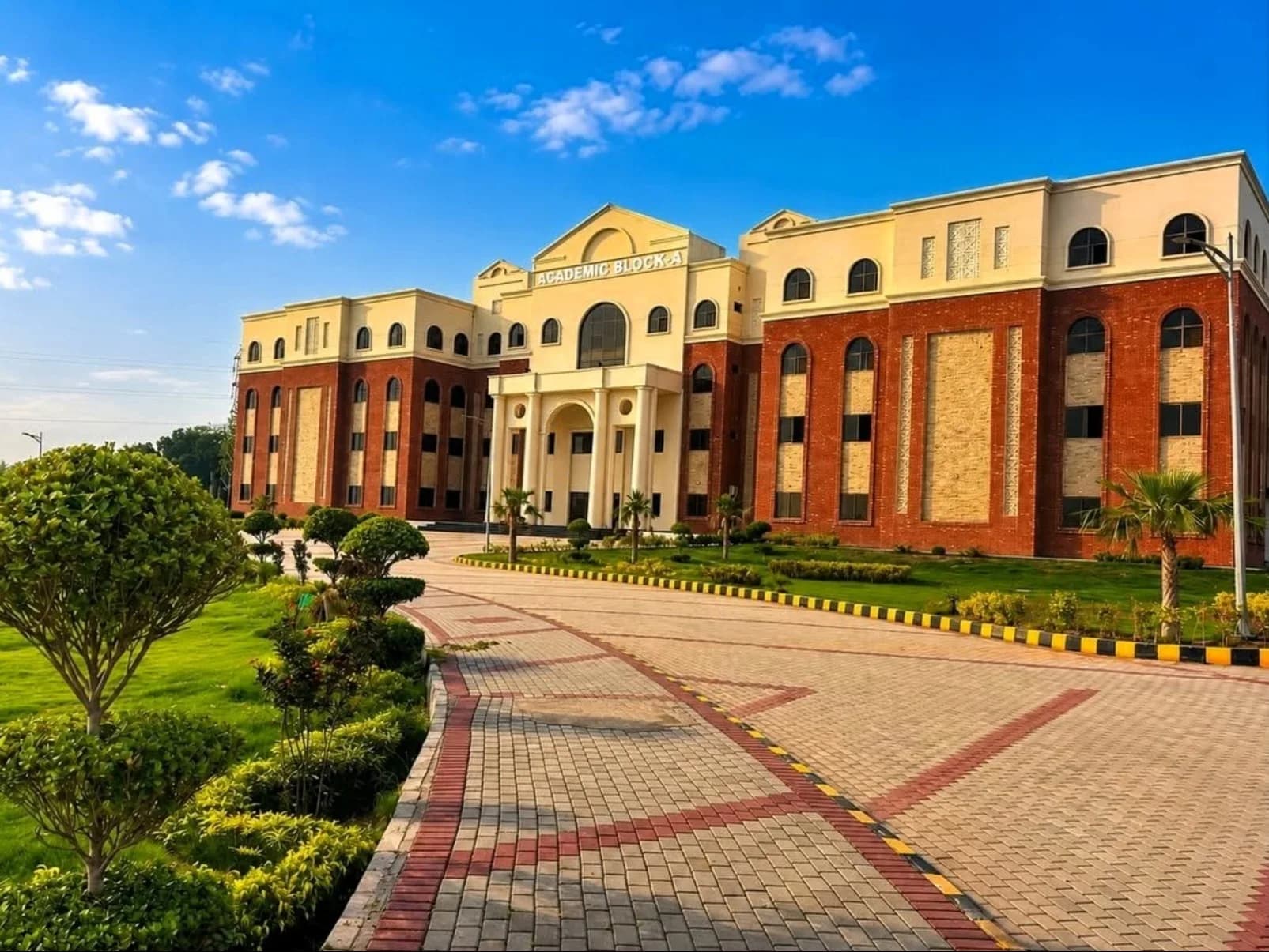 Department of Economics & Policy Analysis — Campus