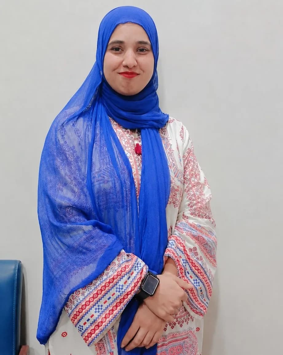 Dr Sania Naz