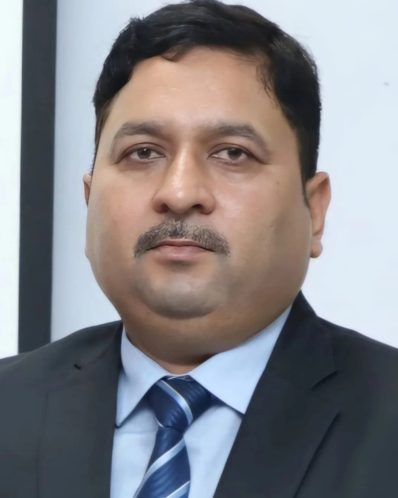 Dr. Asif Mahmood