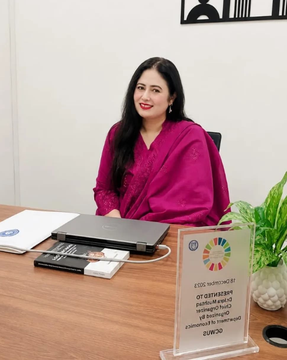 Dr. Mudasar Jahan