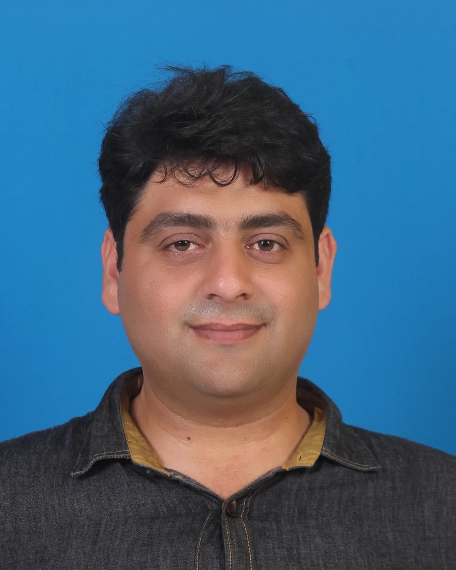 Prof. Dr. Shehzad Khan